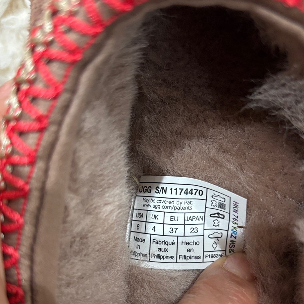 UGG Tasman II - Picture 7 of 8